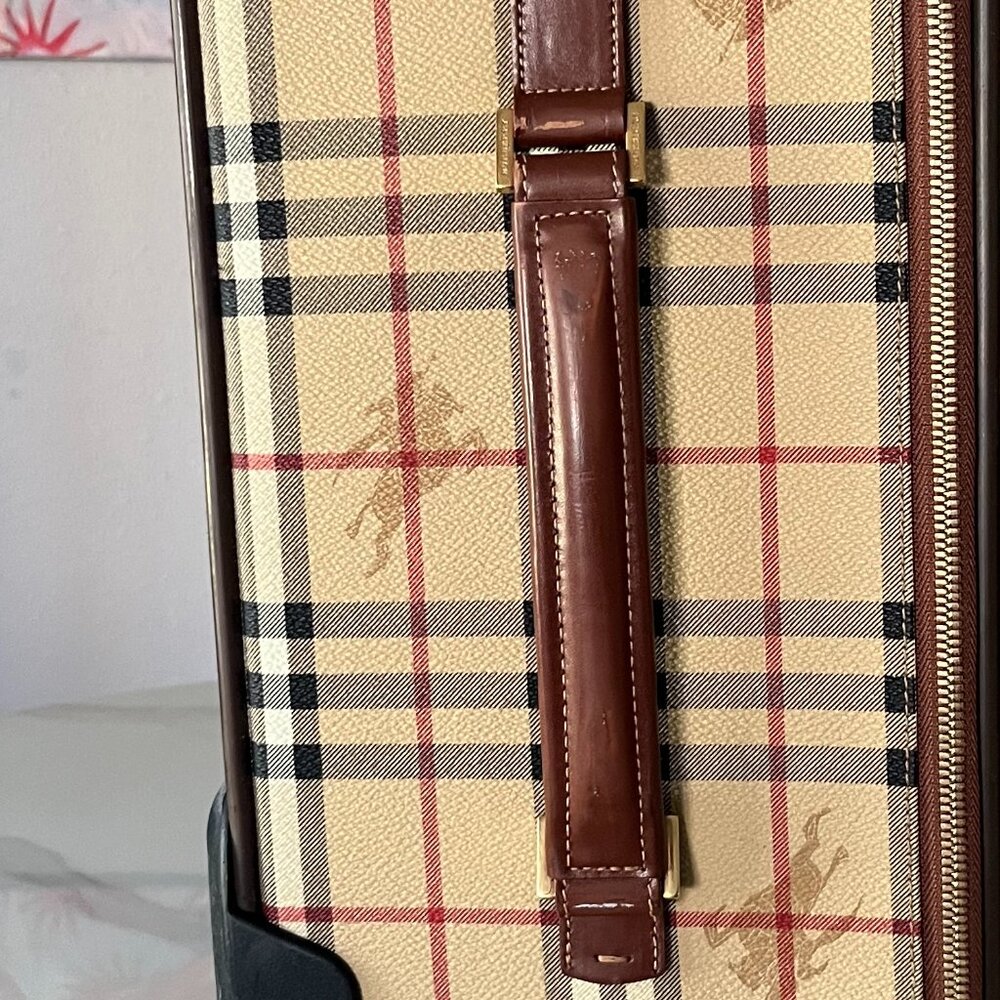 Burberry Haymarket Check Vintage Suitcase - Picture 9 of 13